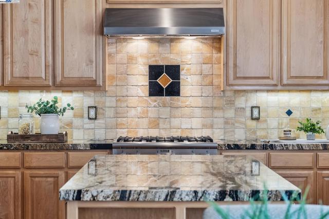 2193 Autinori Ct, Livermore CA: https://media.crmls.org/mediaz/829f45c8-1818-4f71-bdd0-ab6e4b61a1f3.jpg