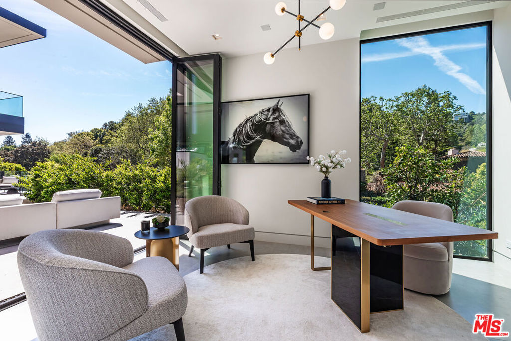 MLS #25520733 img 21