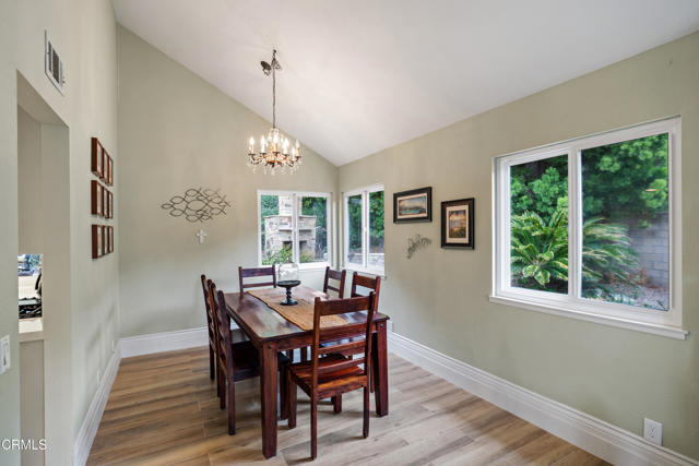 161 Harborview Court, Ventura CA: https://media.crmls.org/mediaz/82a08a6b-088e-46d6-b330-594108aa6c33.jpg