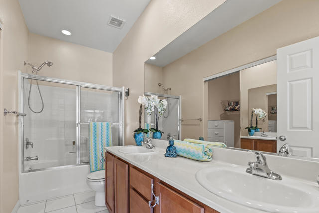 49181 Biery Street, Indio CA: https://media.crmls.org/mediaz/82a11d49-0514-4681-bfe6-c43320ecacfb.jpg