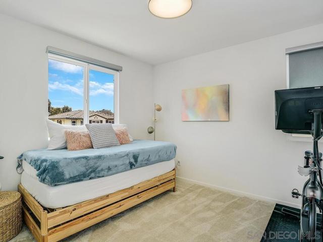 1882 Emily St, El Cajon CA: https://media.crmls.org/mediaz/82a129a4-7500-4d36-abbb-71113d6876cf.jpg