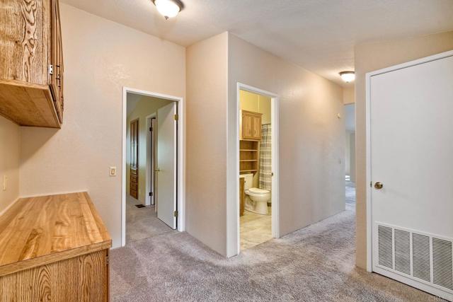 6496 Friendly Place, Carlsbad CA: https://media.crmls.org/mediaz/82a1b519-a604-4b44-9696-97ab94465ee8.jpg