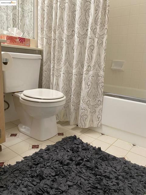 751 Pueblo Way, Vallejo CA: https://media.crmls.org/mediaz/82a2ba3a-3fb1-4cf7-83c0-4424b83b6a13.jpg