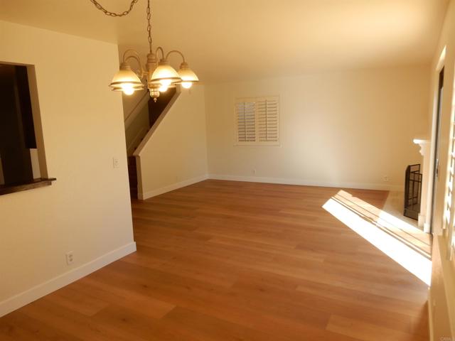 Detail Gallery Image 3 of 17 For 6540 Paseo Adelante, Carlsbad,  CA 92009 - 3 Beds | 2 Baths