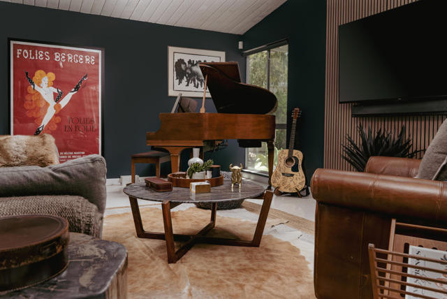 2845 E Wyman Drive, Palm Springs CA: https://media.crmls.org/mediaz/82a2f4f7-5d98-40a1-a48d-a39215e7b419.jpg