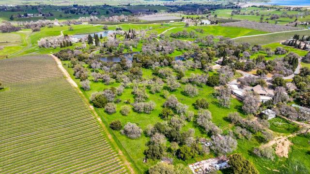 24943 N McIntire Road, Clements CA: https://media.crmls.org/mediaz/82a32964-bcf6-4cc7-879c-b219fd0d14de.jpg