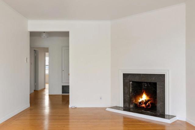 509 44th Avenue, San Francisco CA: https://media.crmls.org/mediaz/82a3cbc6-5b13-45ea-9c6f-3926ef16ee1b.jpg