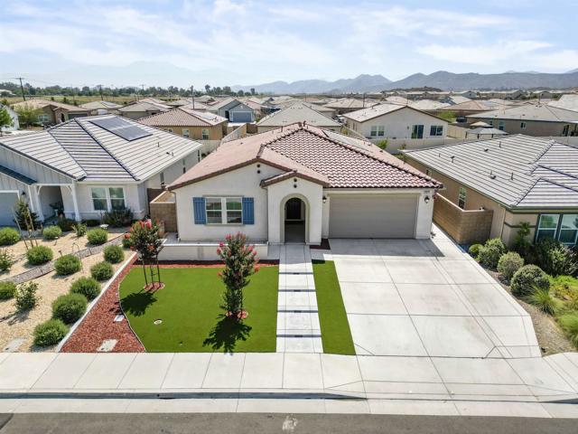 29078 Long Horn Ln, Winchester CA: https://media.crmls.org/mediaz/82a55139-441a-4811-affc-90b97ce7021e.jpg