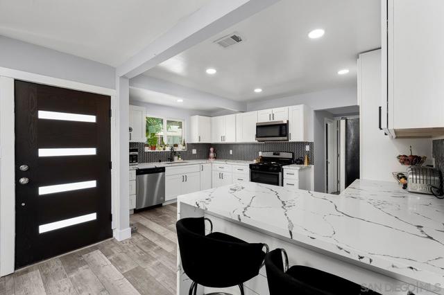 3850 Demus St, San Diego, California 92115, 4 Bedrooms Bedrooms, ,2 BathroomsBathrooms,Single Family Residence,For Sale,Demus St,250029431SD