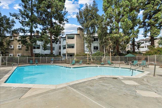 9755 Mesa Springs Way, San Diego CA: https://media.crmls.org/mediaz/82a925d5-e880-473e-906f-185f4163eddb.jpg