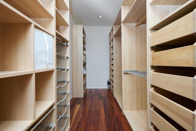 17035 Bohlman Road, Saratoga CA: https://media.crmls.org/mediaz/82a9a219-a8e2-48b1-a7f3-96d6002cf26e.jpg