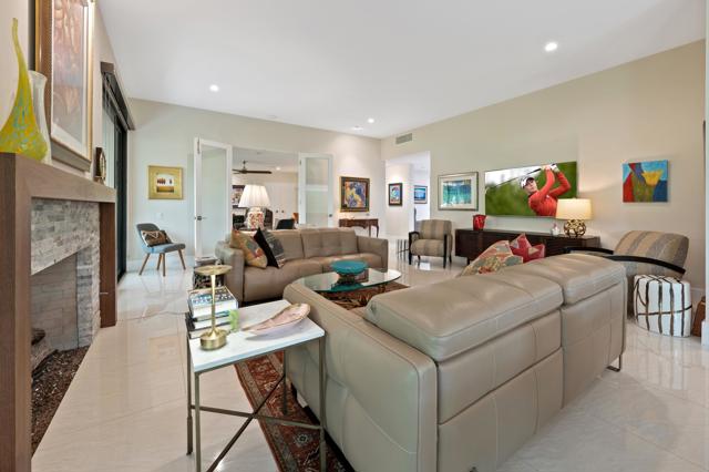83 Princeton Drive, Rancho Mirage CA: https://media.crmls.org/mediaz/82aa8ca6-9987-4d71-b3ae-8c3210f9bdd4.jpg