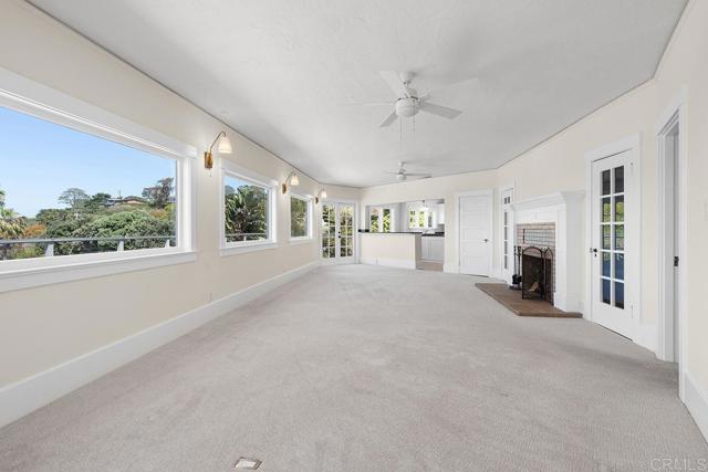 Detail Gallery Image 8 of 67 For 1654 Camino Del Mar Upper,  Del Mar,  CA 92014 - 3 Beds | 3 Baths