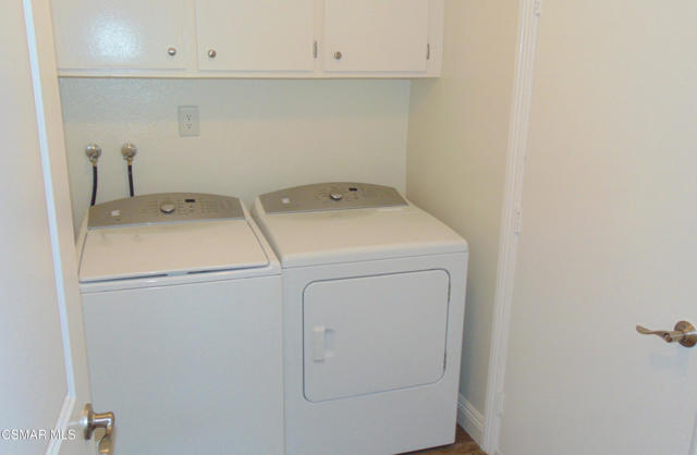 35205 Village 35, Camarillo CA: https://media.crmls.org/mediaz/82ab212a-7ea2-43b9-a56e-00c6b5332a6d.jpg