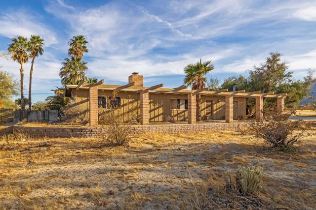 Home for Sale in Borrego Springs