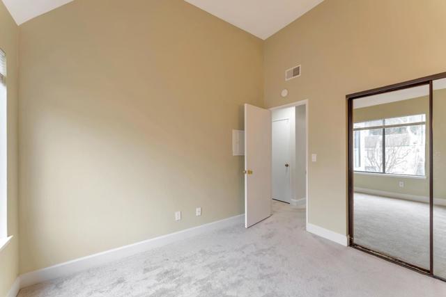 3668 Stoneglen S, Richmond CA: https://media.crmls.org/mediaz/82ad4211-d392-42ad-b284-04b1ade94294.jpg
