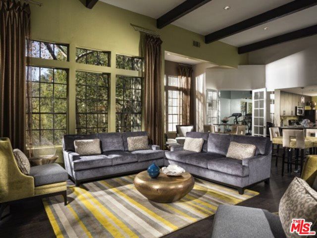 973 WESTCREEK Lane, Westlake Village CA: https://media.crmls.org/mediaz/82adaabb-1cd4-40a3-b69a-a699a1384d73.jpg