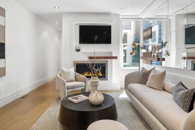 1046 14th Street, San Francisco CA: https://media.crmls.org/mediaz/82ae95fc-75cf-42f3-bb6b-b48be1e69610.jpg
