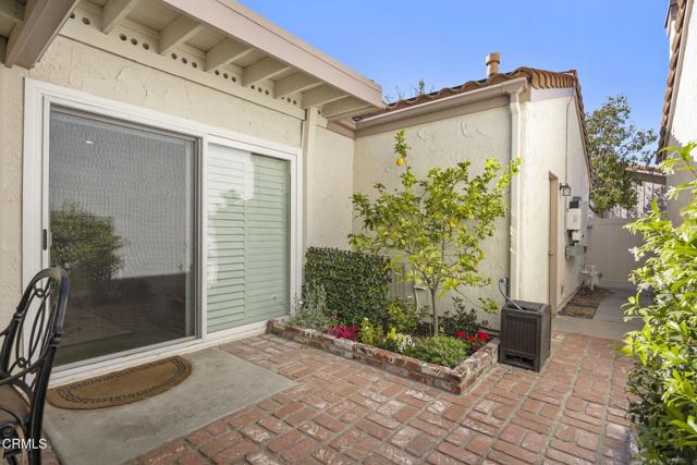 Detail Gallery Image 31 of 38 For 2036 Birchdale Ct, Thousand Oaks,  CA 91362 - 2 Beds | 2 Baths