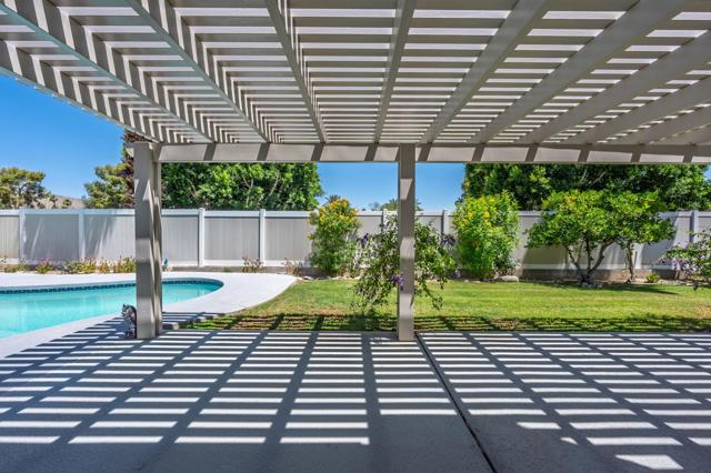 72890 Amber Street, Palm Desert CA: https://media.crmls.org/mediaz/82b3173a-5340-4dba-91dc-f0d3b1a5c689.jpg