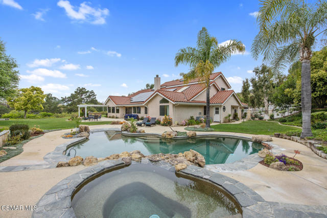 790 Spring Canyon Place, Thousand Oaks CA: https://media.crmls.org/mediaz/82b55d60-f1de-4a48-9db5-7f4735a7d9df.jpg