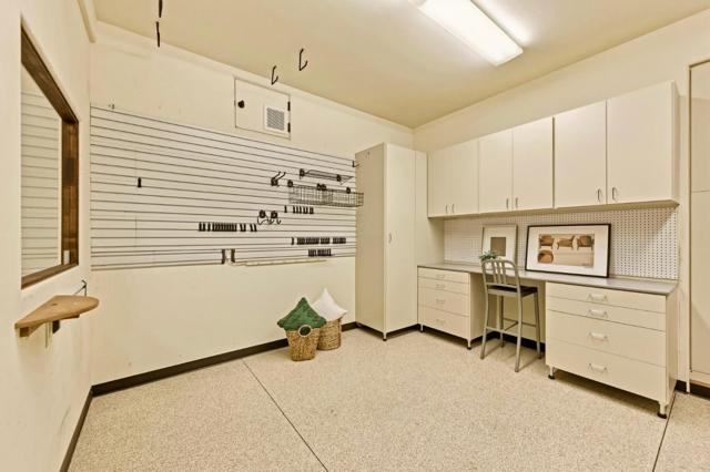 484 Cherry Avenue, Los Altos CA: https://media.crmls.org/mediaz/82b6478f-bbcd-4d2c-823e-11ff3ec83b05.jpg