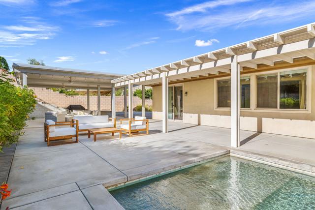 73775 Van Gogh Drive, Palm Desert CA: https://media.crmls.org/mediaz/82b688b0-5a56-4a22-bc5e-f6c90ffbeaf5.jpg