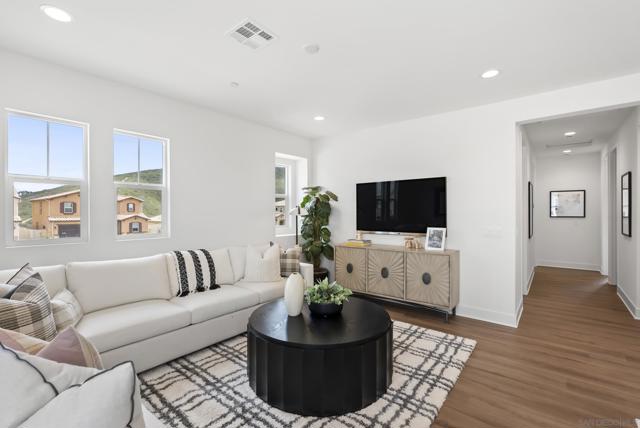 948 Visalia Pl, San Marcos CA: https://media.crmls.org/mediaz/82b6c39f-0898-4d28-87c3-73a0cdc87afd.jpg