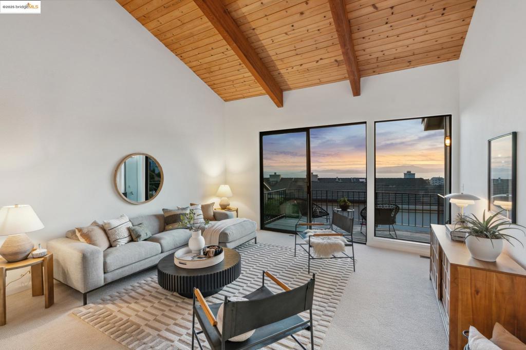 15 Marlin Cove