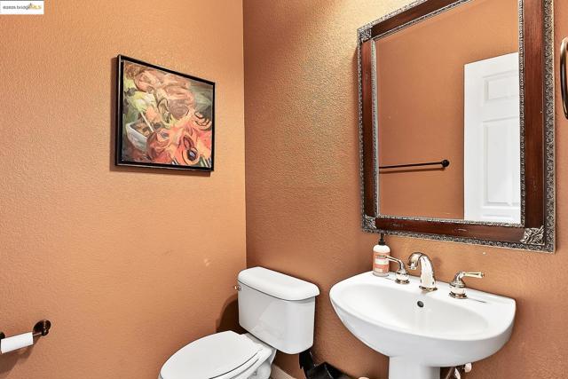 3551 Keystone Loop, Discovery Bay CA: https://media.crmls.org/mediaz/82b7ed66-0e45-461e-9858-22a513bf5659.jpg