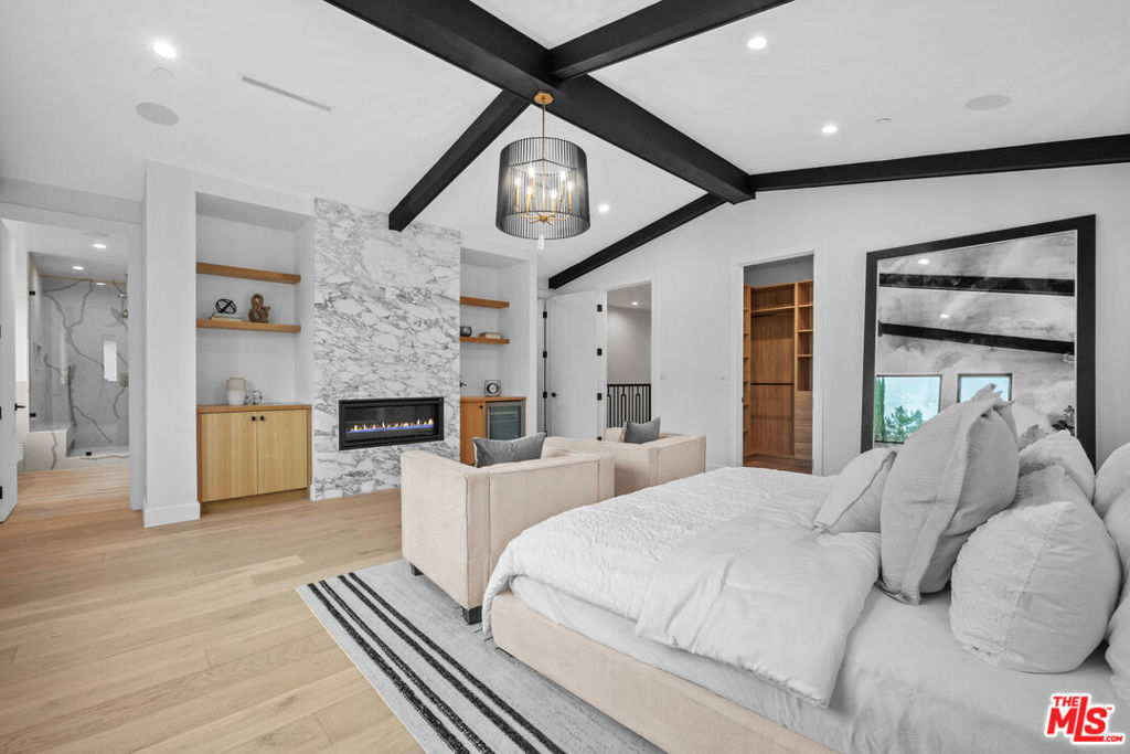 MLS #26912877 image #12