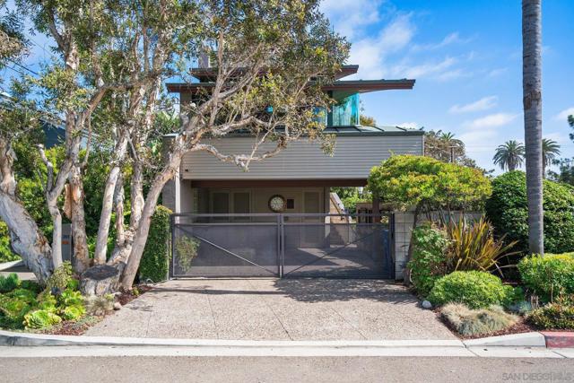 203 23rd St, Del Mar CA: https://media.crmls.org/mediaz/82ba89e5-ef0a-4ae9-9518-ffa2379352ab.jpg