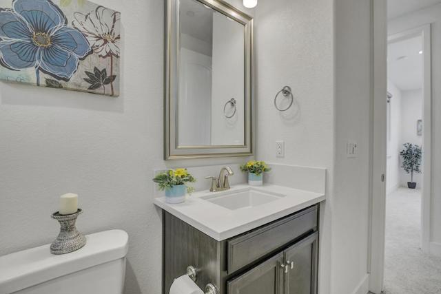 1683 S Ginzburg Street, Mountain House CA: https://media.crmls.org/mediaz/82bae562-2ffd-49b9-bde6-b3fbf59ac177.jpg