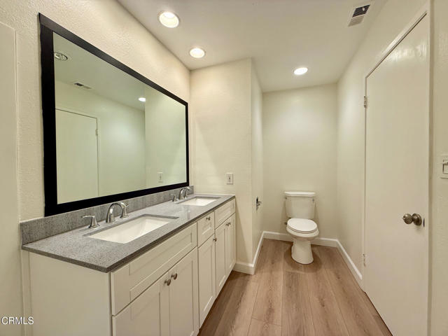 Detail Gallery Image 18 of 41 For 574 Island View Cir, Port Hueneme,  CA 93041 - 4 Beds | 2 Baths