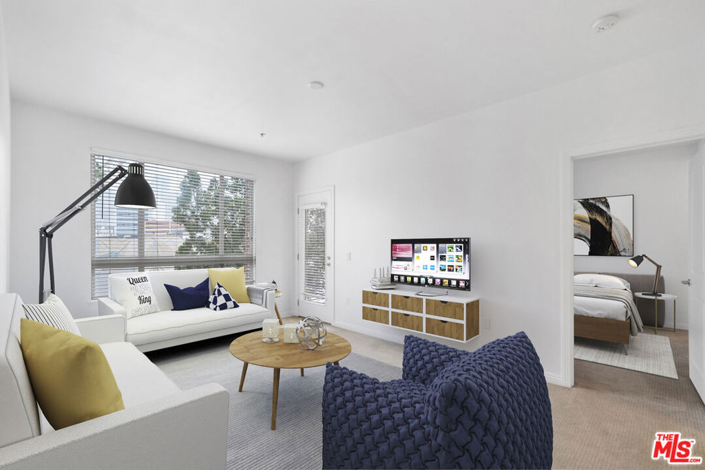 100 S Alameda Street #209