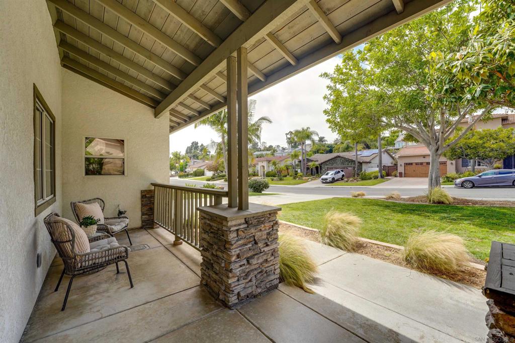 1912 Andrews Ct - photo 4