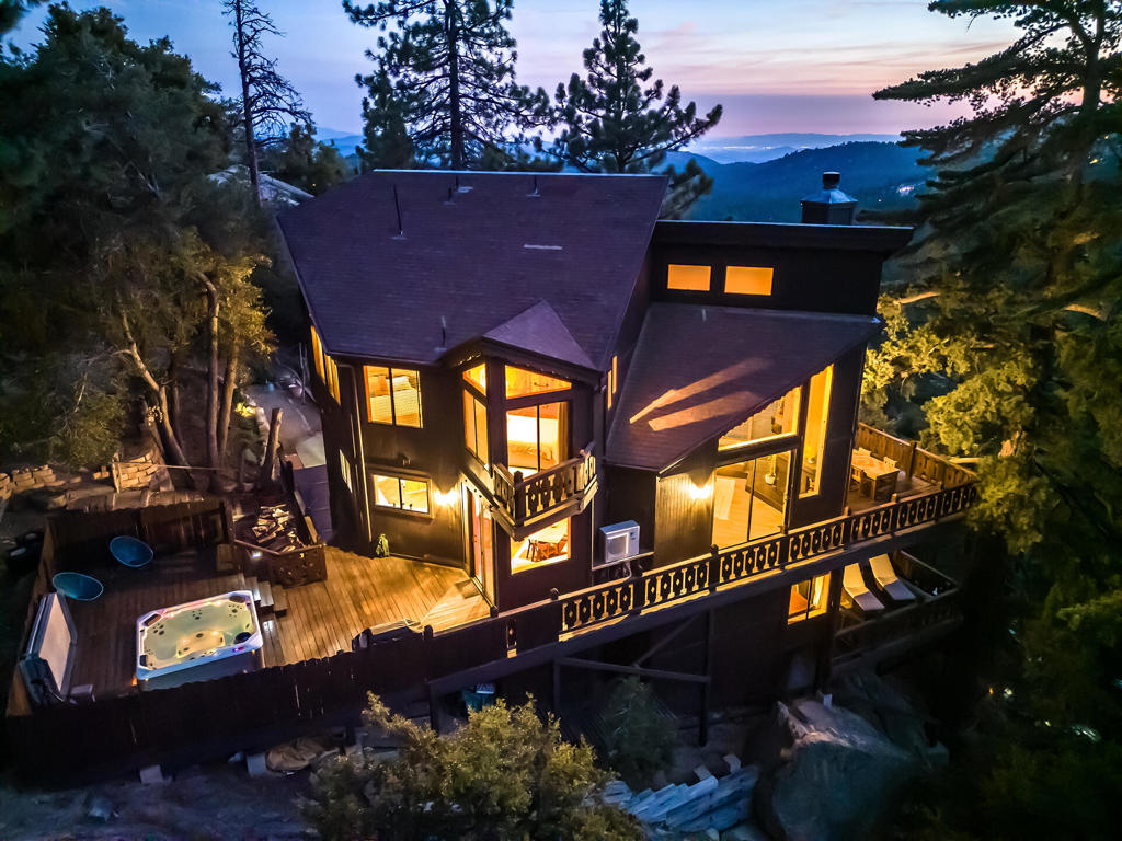 55540 Howland Road, Idyllwild, CA 92549