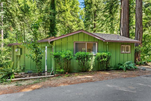 13550 Bear Creek Road, Boulder Creek CA: https://media.crmls.org/mediaz/82bd25de-1bf4-484a-b35b-8e9493cc875f.jpg