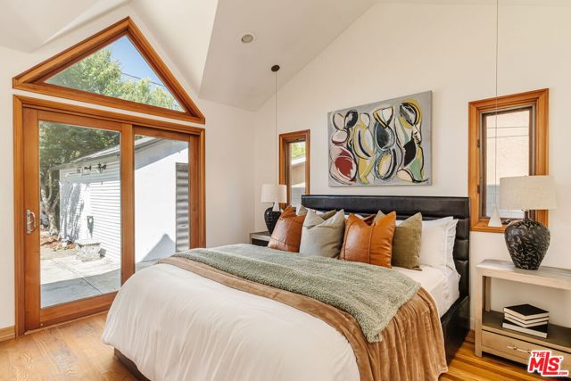 3735 Edenhurst Avenue, Los Angeles CA: https://media.crmls.org/mediaz/82bd27e7-9740-4664-8419-ab5bd78747d7.jpg