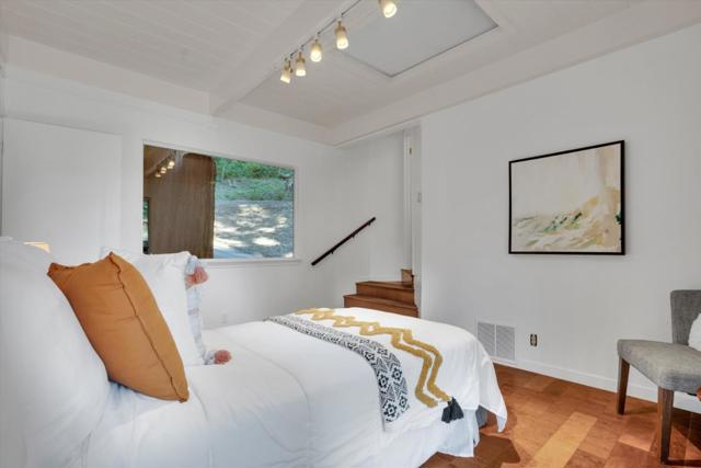 12 Summit Road, Woodside CA: https://media.crmls.org/mediaz/82bd948a-05b9-4f57-ad4b-5fdbe5a0b234.jpg