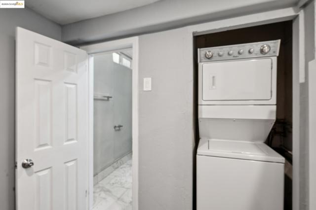 1063 32Nd St, Oakland CA: https://media.crmls.org/mediaz/82bef3bc-92ce-4e9e-abbd-062d9f7b928f.jpg