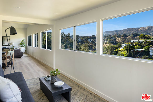 5661 Spreading Oak Drive, Los Angeles CA: https://media.crmls.org/mediaz/82bfc643-ab5e-4270-a289-8b1c10cdad23.jpg