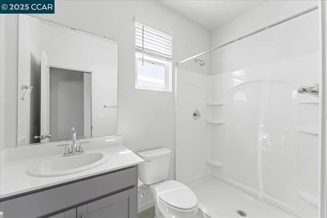 4207 Markovich Ct, Richmond CA: https://media.crmls.org/mediaz/82c04f95-7299-4182-9191-018c5eaa6b06.jpg