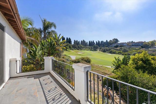 1328 Bulrush Court, Carlsbad CA: https://media.crmls.org/mediaz/82c071a9-170e-4d4b-90bb-f76c4724c030.jpg