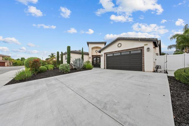 40359 Heirloom Court, Murrieta CA: https://media.crmls.org/mediaz/82c0ba48-1849-4284-9a18-62e8aaaa68ad.jpg