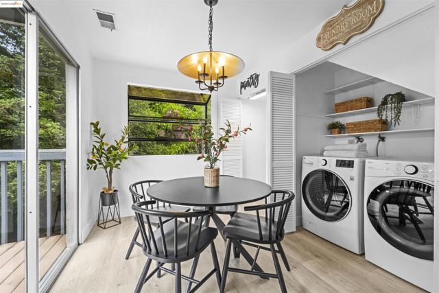 2326 D St, Hayward CA: https://media.crmls.org/mediaz/82c127ff-99a6-4eef-b1f6-413ee3aec2fa.jpg