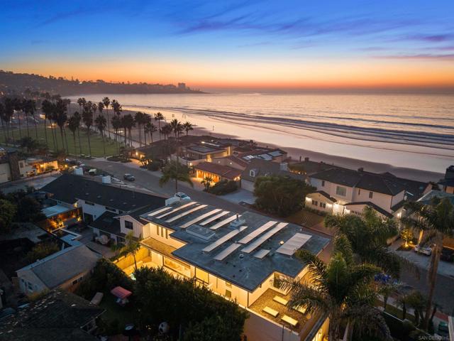 8477 El Paseo Grande, La Jolla CA: https://media.crmls.org/mediaz/82c14181-4741-4e56-bf61-4f0586edc583.jpg