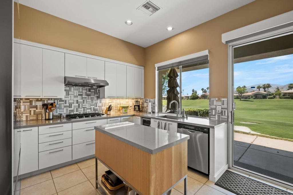 461 Desert Holly Drive