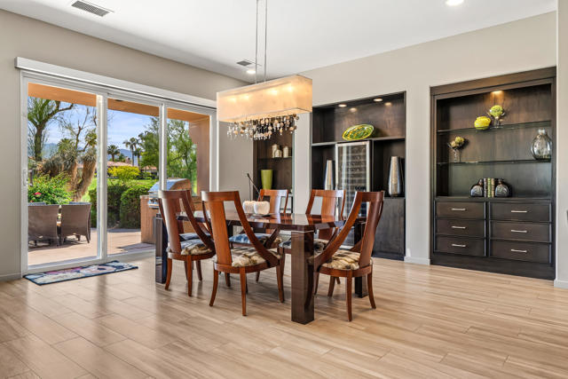 851 Mesa Grande Drive, Palm Desert, CA 92211