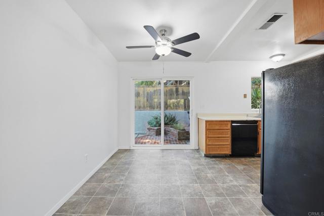 Detail Gallery Image 7 of 28 For 12307 Lemon Crest Dr, Lakeside,  CA 92040 - 3 Beds | 2 Baths